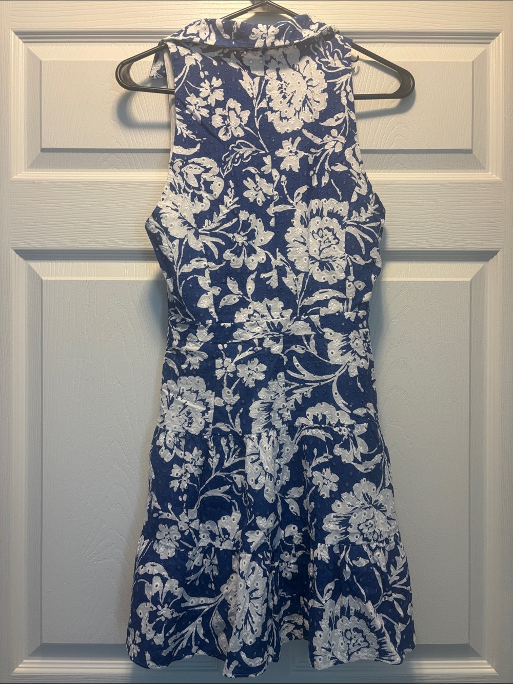 Collared dress - Picture 2 of 3